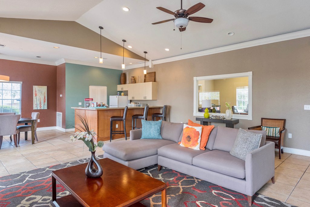 St. Cloud Village Apartments, 201 St Cloud Village Court, Kissimmee, FL